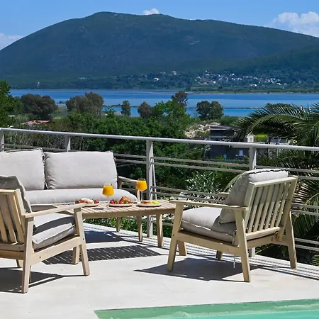 Maison D' Azur